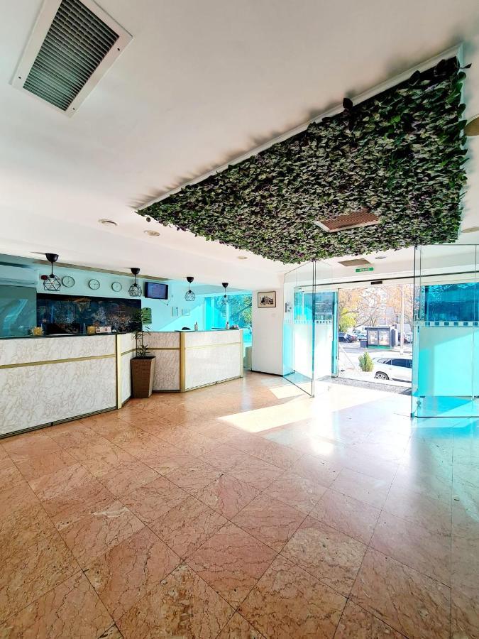 Hotel Mojo Bukurešť Exteriér fotografie